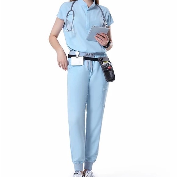 New nursing scrubs sets with jogger - Picture 4 of 5